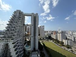 Sky Vue (D20), Condominium #586335031